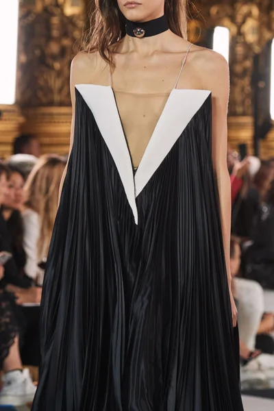 Look 259